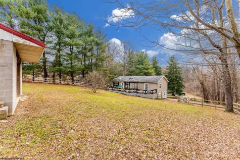 427 Aarons Creek Road Morgantown WV 26508
