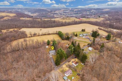 427 Aarons Creek Road Morgantown WV 26508
