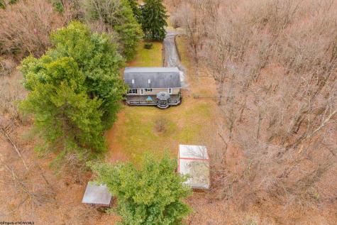 427 Aarons Creek Road Morgantown WV 26508