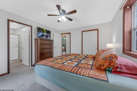 427 Aarons Creek Road Morgantown WV 26508