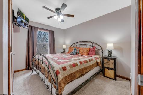 427 Aarons Creek Road Morgantown WV 26508