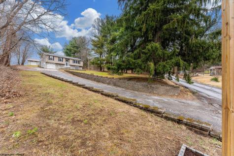 427 Aarons Creek Road Morgantown WV 26508