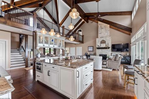 1009 Summit Drive Morgantown WV 26508