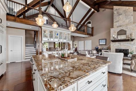 1009 Summit Drive Morgantown WV 26508