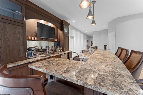 1009 Summit Drive Morgantown WV 26508