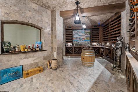 1009 Summit Drive Morgantown WV 26508