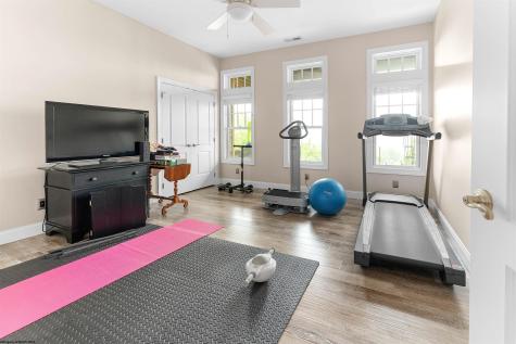 1009 Summit Drive Morgantown WV 26508