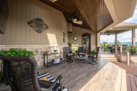 1009 Summit Drive Morgantown WV 26508