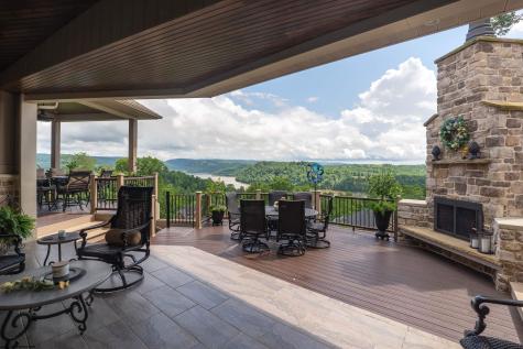 1009 Summit Drive Morgantown WV 26508