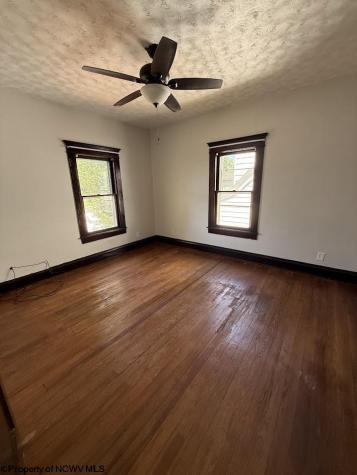 205 Waverly Way Clarksburg WV 26301