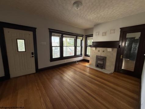 205 Waverly Way Clarksburg WV 26301