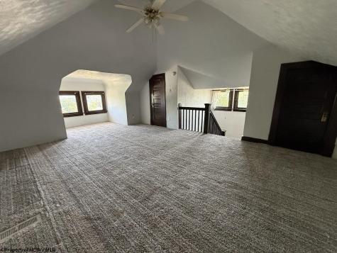 205 Waverly Way Clarksburg WV 26301