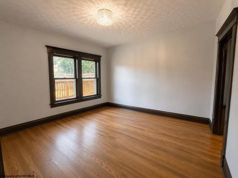 205 Waverly Way Clarksburg WV 26301