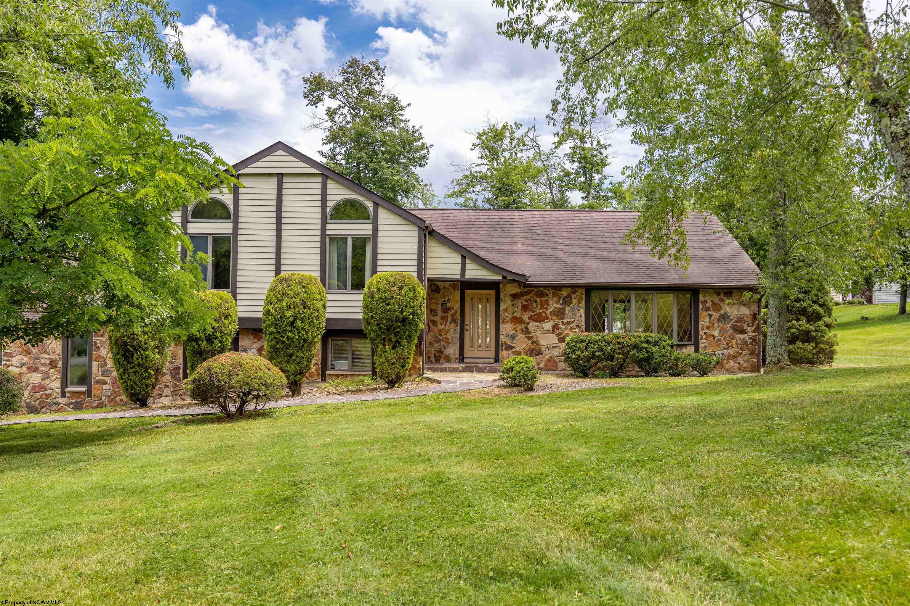 3300 Fox Run Court Morgantown WV 26508