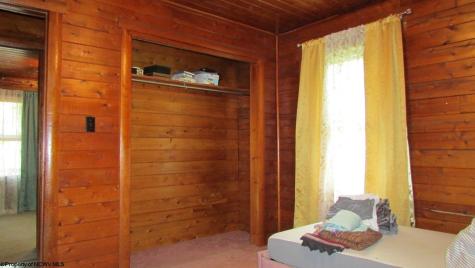 2467 Cuzzart Road Bruceton Mills WV 25625