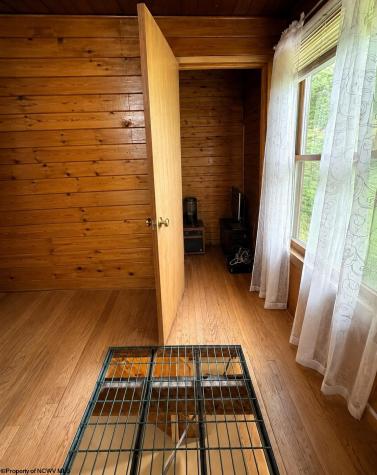 2467 Cuzzart Road Bruceton Mills WV 25625