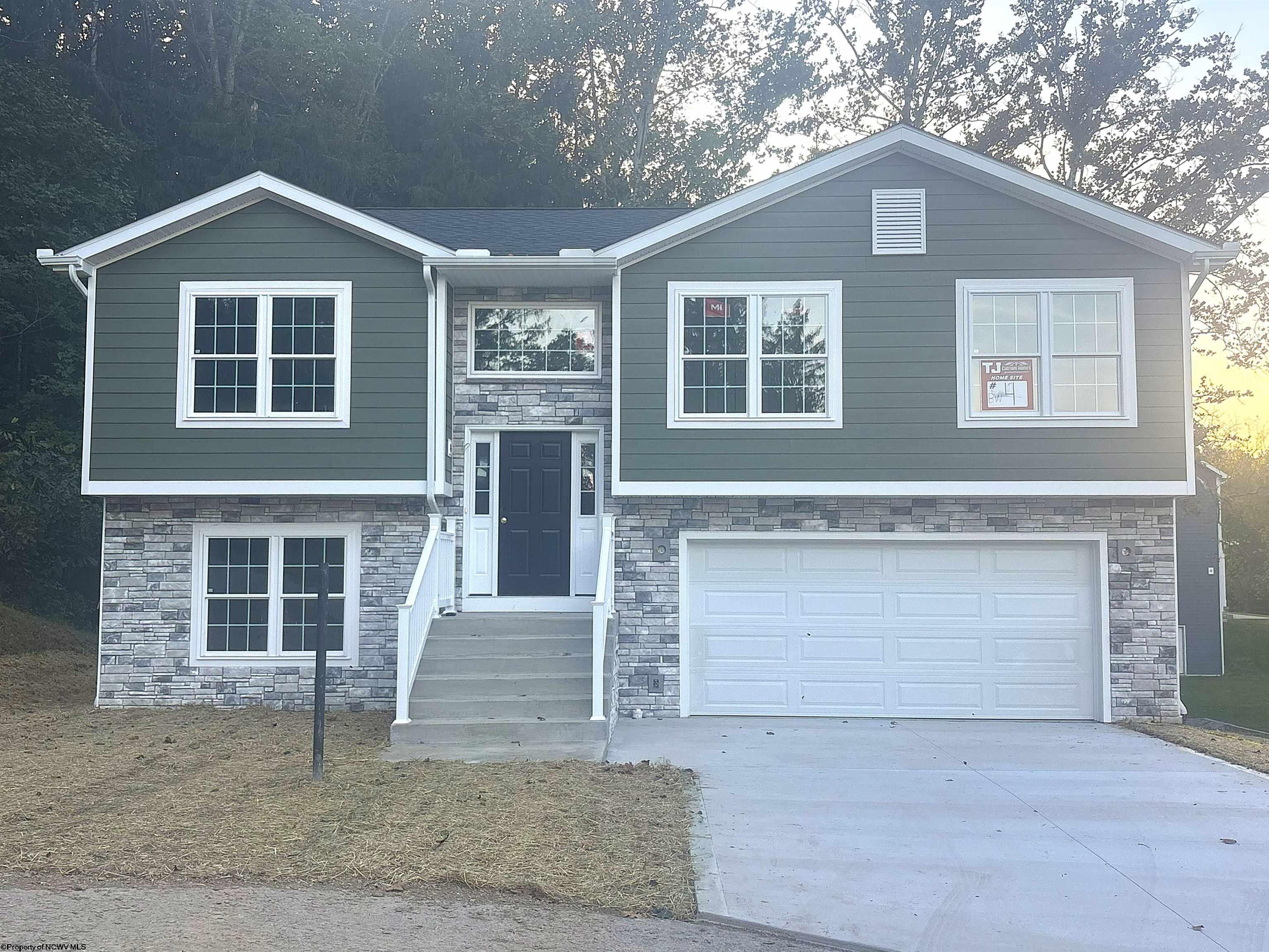 4 Brettwald Trail Morgantown WV 26508