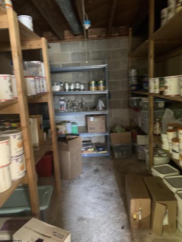 7100 S Calhoun Highway Mount Zion WV 26151