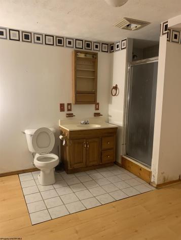 7100 S Calhoun Highway Mount Zion WV 26151