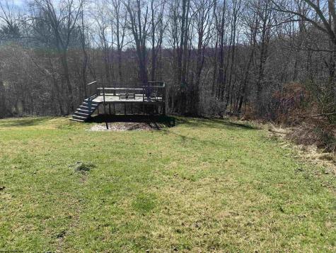 7100 S Calhoun Highway Mount Zion WV 26151