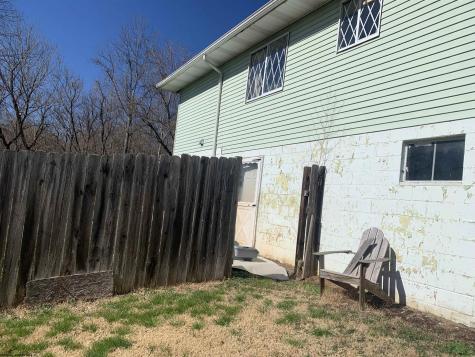 7100 S Calhoun Highway Mount Zion WV 26151