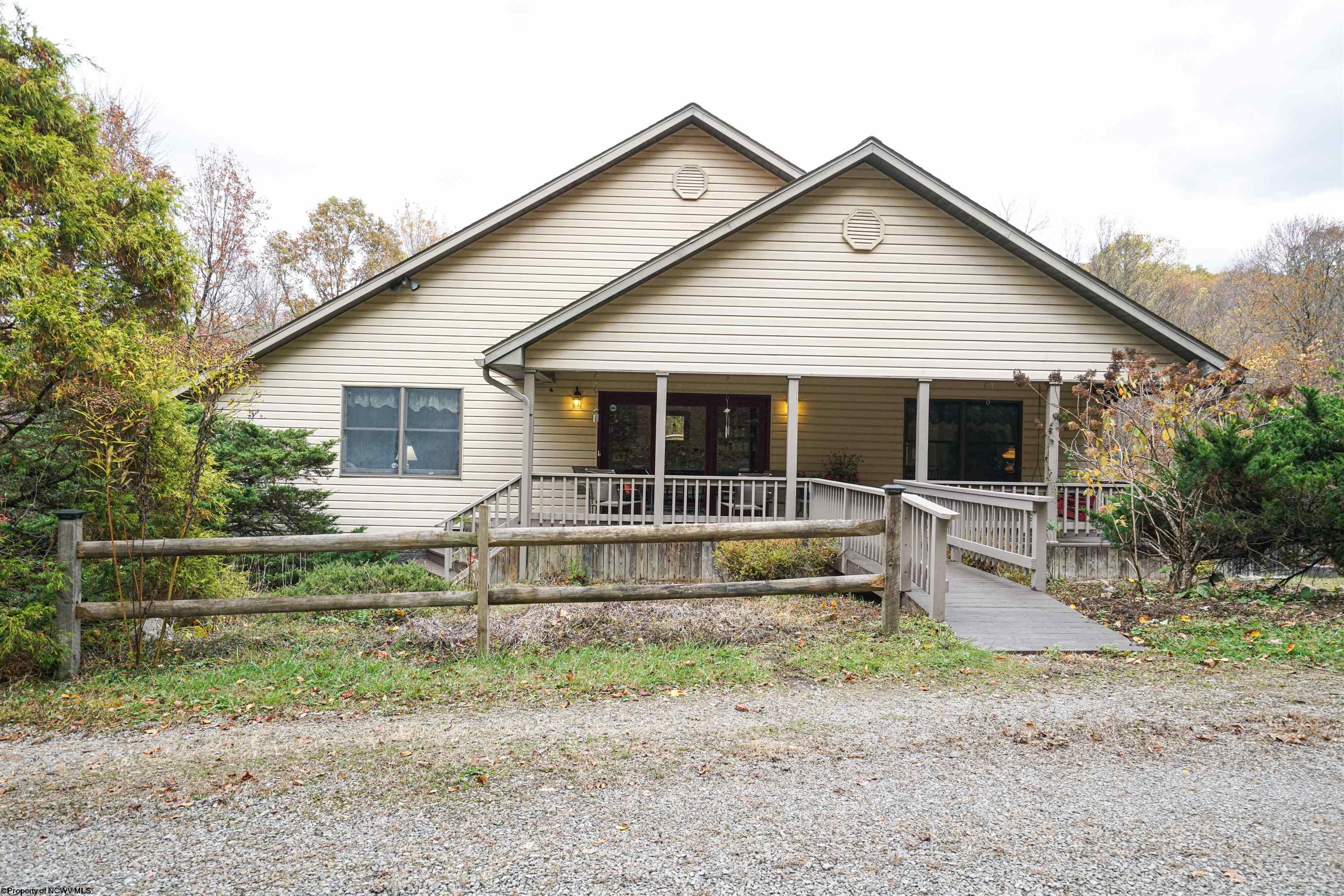 75 Kerry Rock Trail Ellamore WV 26267