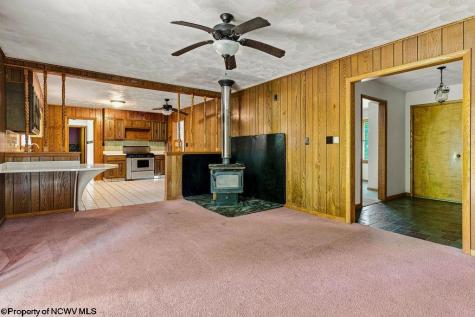 30 Cleveland Avenue Clarksburg WV 26301