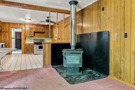 30 Cleveland Avenue Clarksburg WV 26301