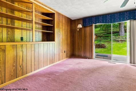30 Cleveland Avenue Clarksburg WV 26301