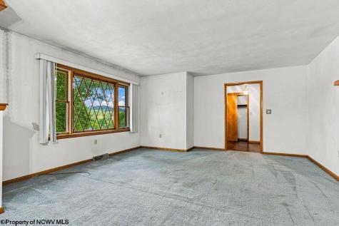 30 Cleveland Avenue Clarksburg WV 26301
