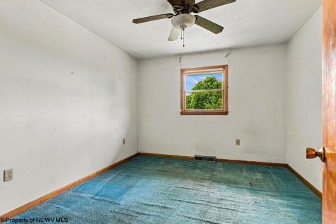 30 Cleveland Avenue Clarksburg WV 26301