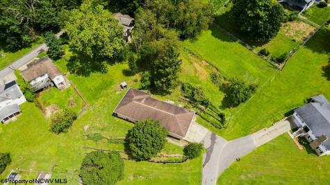 30 Cleveland Avenue Clarksburg WV 26301