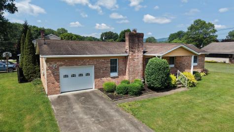 202 Robin Hood Lane Elkins WV 26241