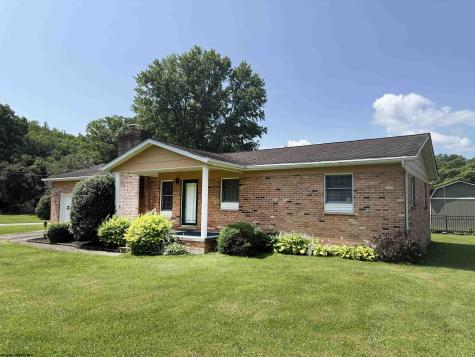 202 Robin Hood Lane Elkins WV 26241