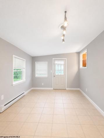 2112 Cherry Street Morgantown WV 26505