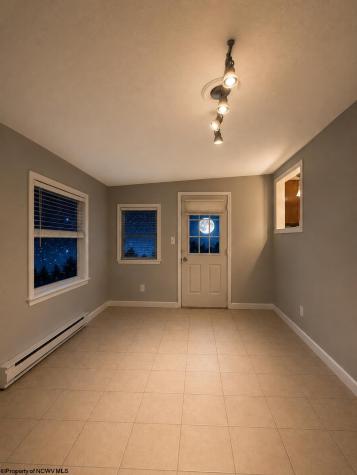 2112 Cherry Street Morgantown WV 26505
