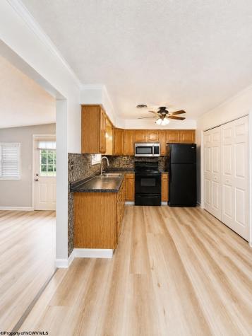 2112 Cherry Street Morgantown WV 26505