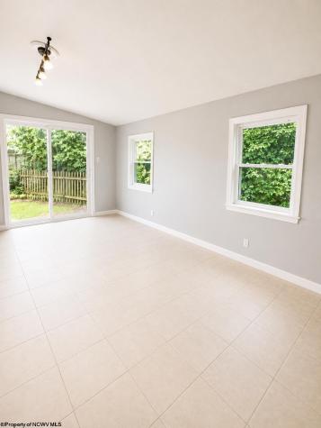 2112 Cherry Street Morgantown WV 26505