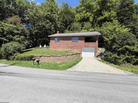 292 Sterling Road Fairmont WV 26554