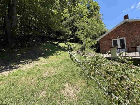292 Sterling Road Fairmont WV 26554