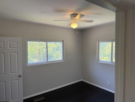 292 Sterling Road Fairmont WV 26554