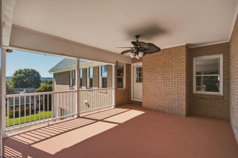904 Worthington Drive Bridgeport WV 26330