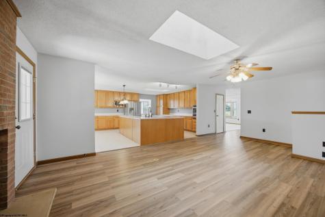 904 Worthington Drive Bridgeport WV 26330