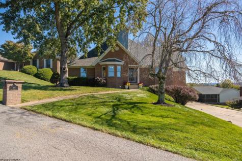 904 Worthington Drive Bridgeport WV 26330