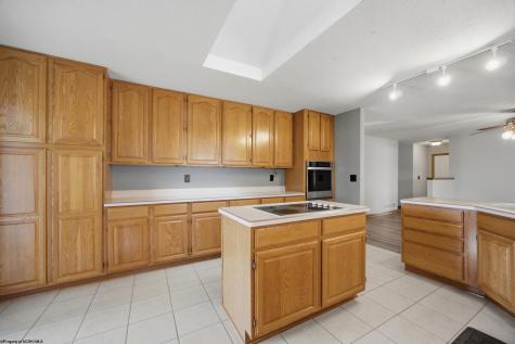 904 Worthington Drive Bridgeport WV 26330