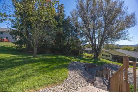 904 Worthington Drive Bridgeport WV 26330