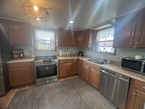 275 S Road Arthurdale WV 26520