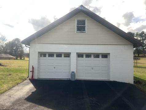 275 S Road Arthurdale WV 26520