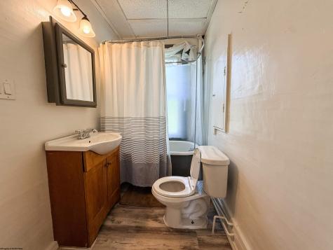 129 Thorn Street Clarksburg WV 26301