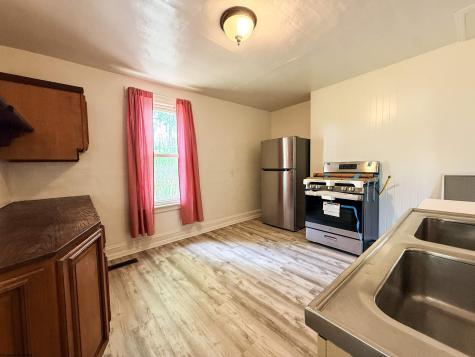 129 Thorn Street Clarksburg WV 26301